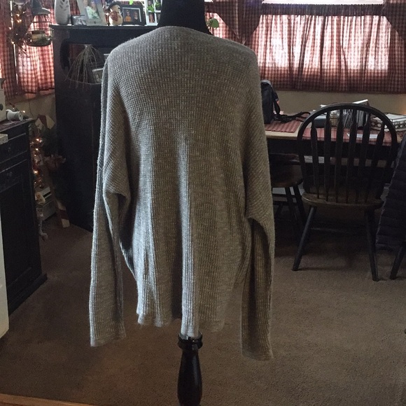 Stylish twist Cardigan Express - Picture 3 of 3